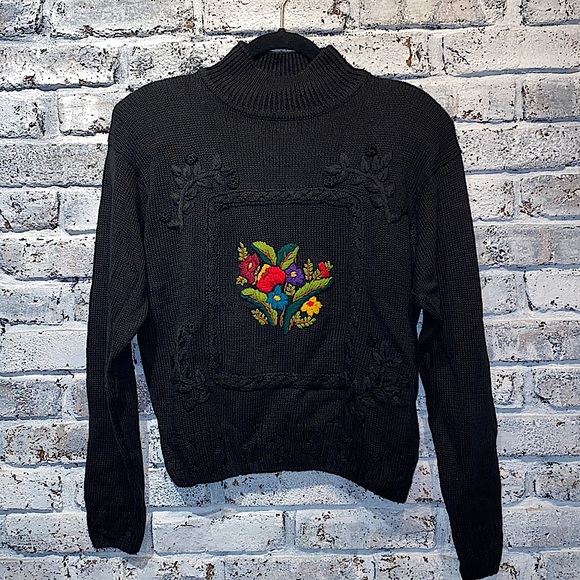 Vintage Sweaters - 80s Maggie Lawrence Floral Granny Sweater NWT
